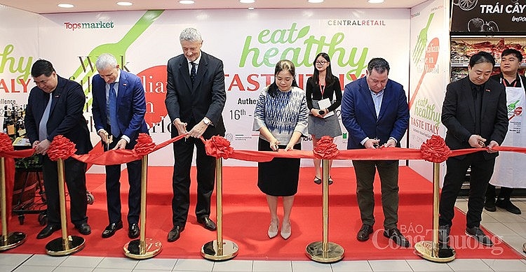 Italian Food Fair opens at Central Retail's food store chain